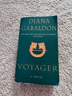 Voyager by Diana Gabaldon Paperback Copy Outlander Series #3 Historical Fiction